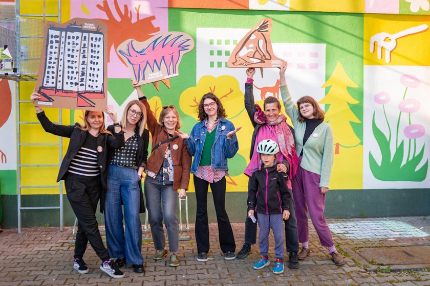 Święto Nowego Dworu - odsłonięcie muralu przy ul. Nowodworskiej (23 maja)