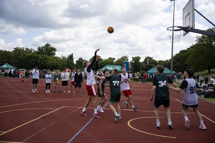 Przewietrz się na Olimpijskim z AWF Wrocław. VII Festyn Sportowo-Rekreacyjny [ZDJĘCIA]