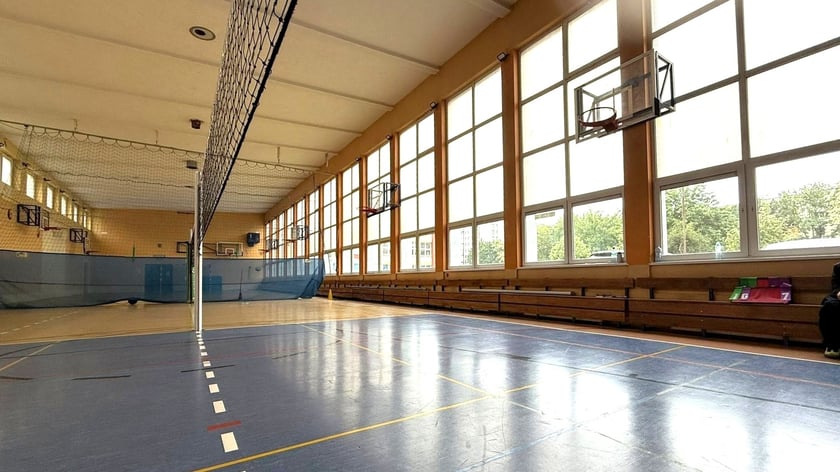 Obecna sala gimnastyczna w SP 97 przy ul. Prostej