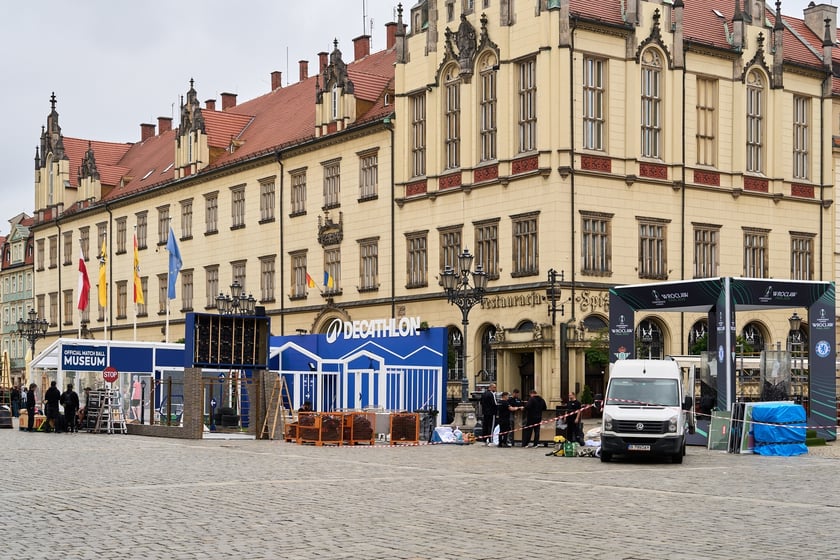 Fan Festiwal - trwają wielkie przygotowania w Rynku i na placu Wolności