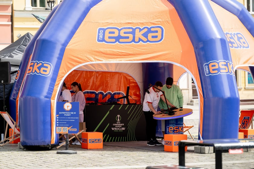 Otwarcie ogólnodostępnej strefy kibica Fan Festival w rynku