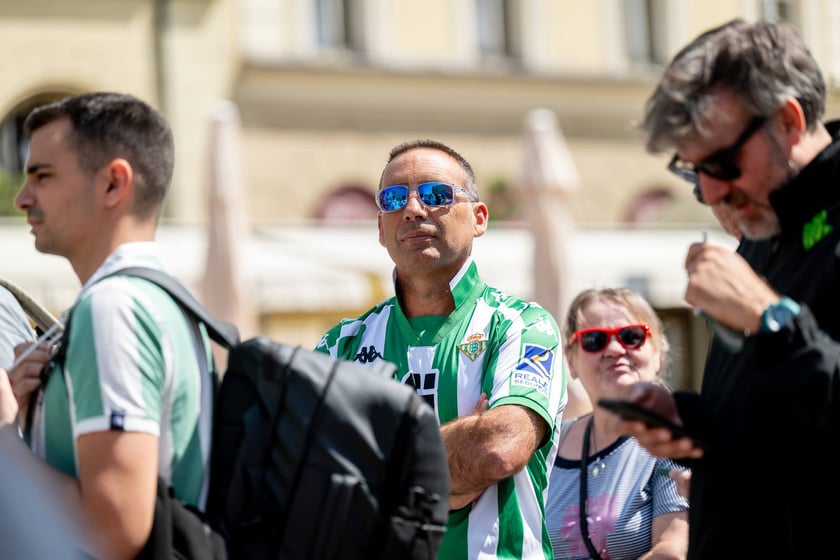 Otwarcie ogólnodostępnej strefy kibica Fan Festival w rynku