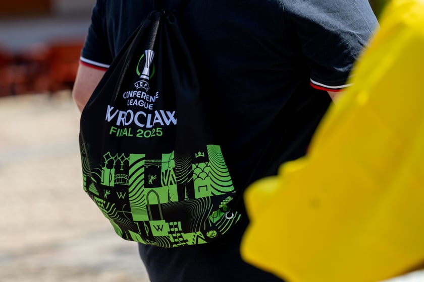 Otwarcie ogólnodostępnej strefy kibica Fan Festival w rynku