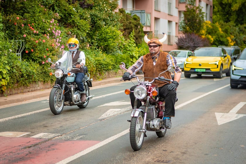 Distinguished Gentleman's Ride - stylowe i klasyczne motocykle przejechały przez Wrocław - 1 czerwca 2025 r.