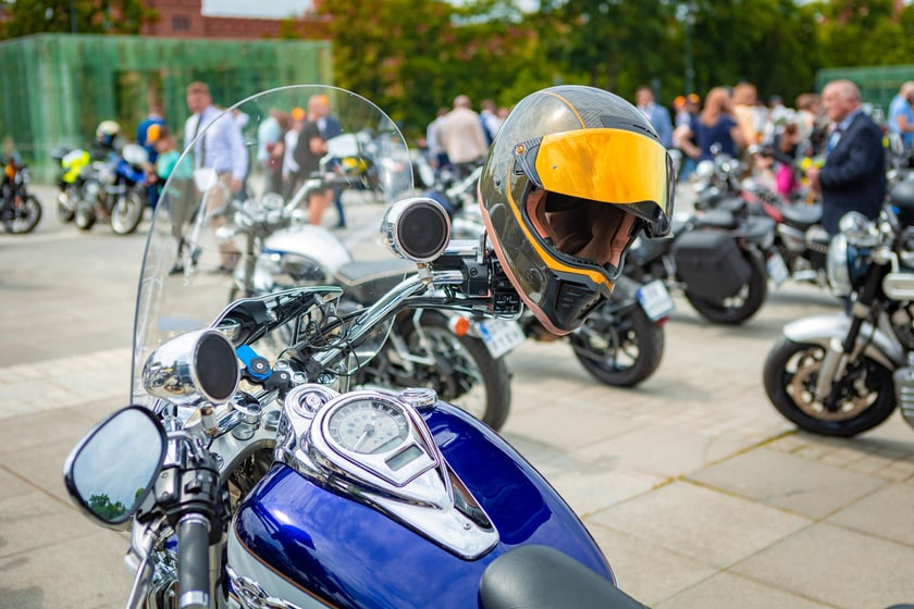 Distinguished Gentleman's Ride - stylowe i klasyczne motocykle przejechały przez Wrocław - 1 czerwca 2025 r.