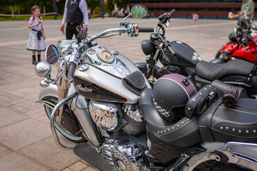 Distinguished Gentleman's Ride - stylowe i klasyczne motocykle przejechały przez Wrocław - 1 czerwca 2025 r.