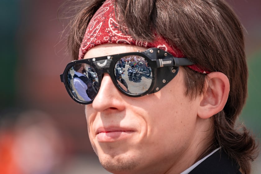 Distinguished Gentleman's Ride - stylowe i klasyczne motocykle przejechały przez Wrocław - 1 czerwca 2025 r.