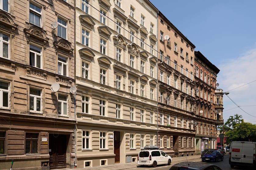 Kamienica Prądzyńskiego 3 po remoncie (czerwiec 2025)