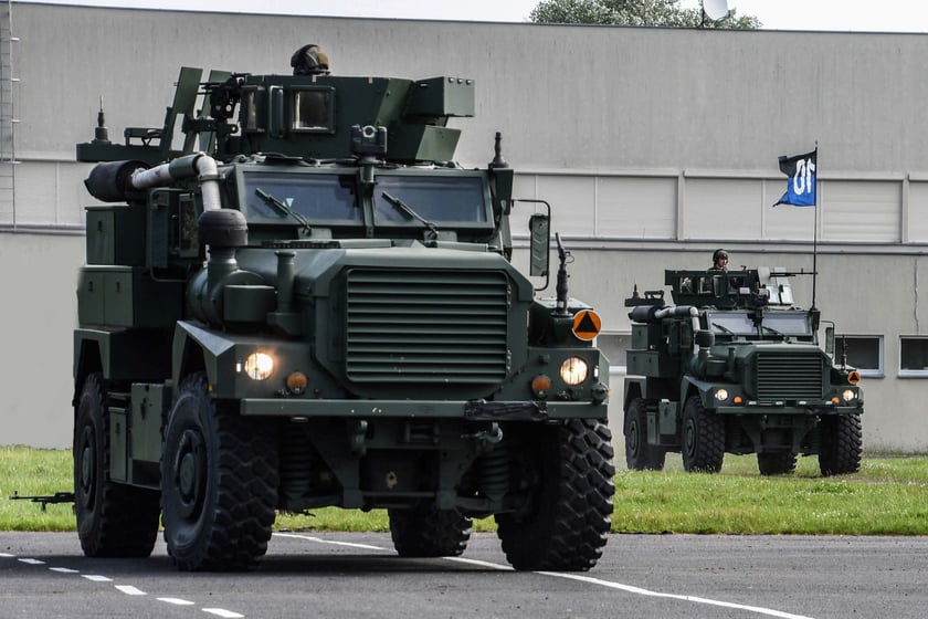 Obchody święta 10. Wrocławskiej Brygady Łączności