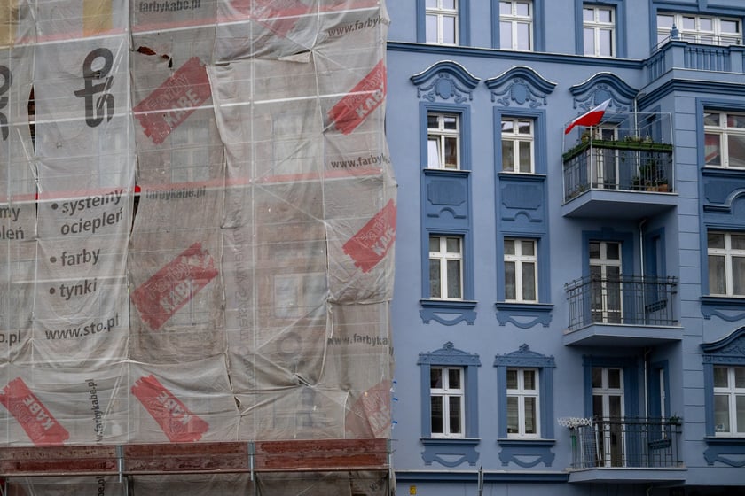Kamienice przy Kurkowej w remoncie, czerwiec 2025