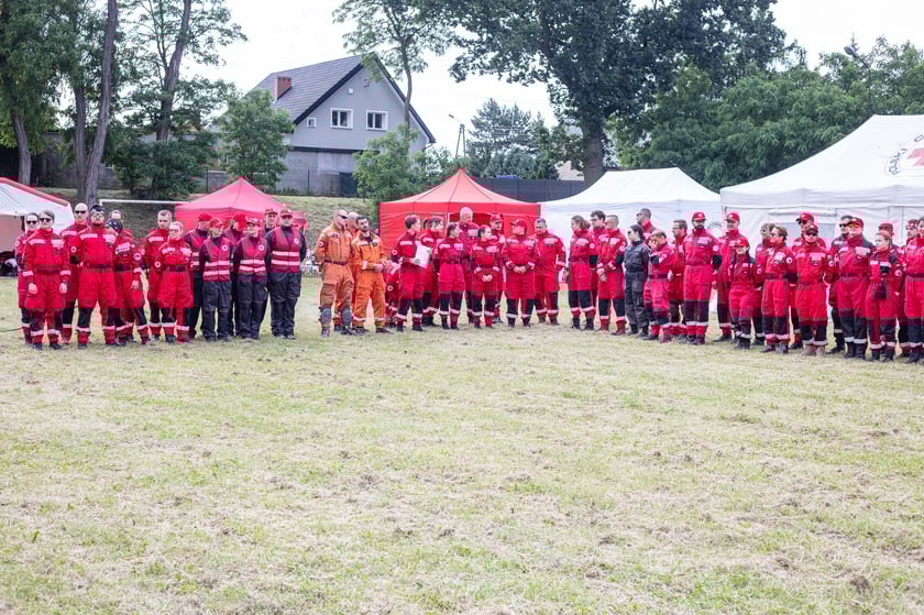 Inauguracja manewr&oacute;w PCK w Malczycach