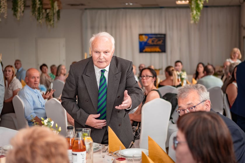 Centrum Handlowe Astra przy Horbaczewskiego świętuje 40-lecie. W niedzielę 22 czerwca 2025 r. uhonorowano pracowników i klientów.