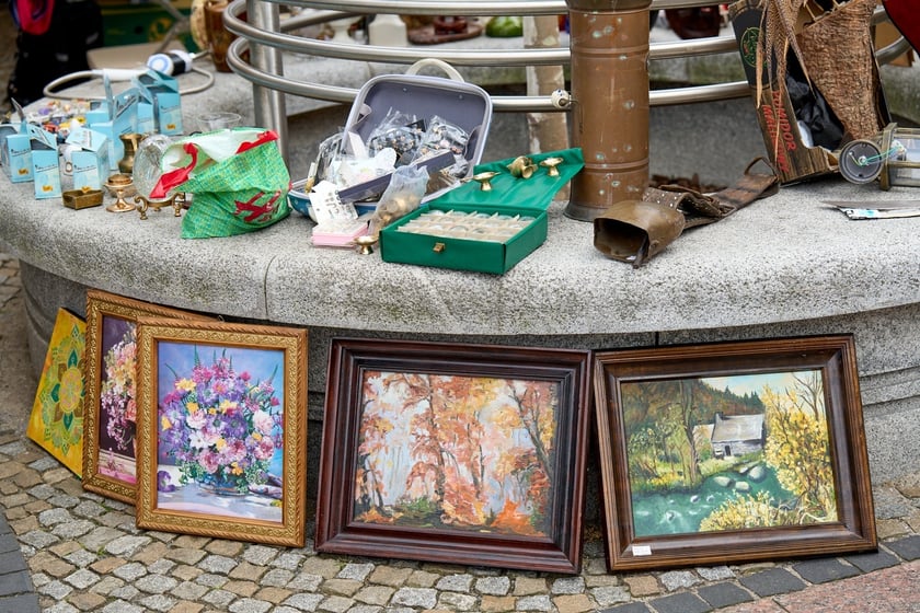 Giełda staroci przy katedrze św. Marii Magdaleny - 26.06.2025