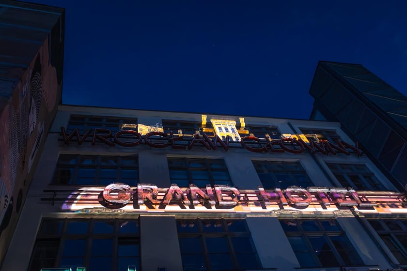 Inauguracyjny pokaz wideomappingu, Ruska 46, 28 czerwca 2025