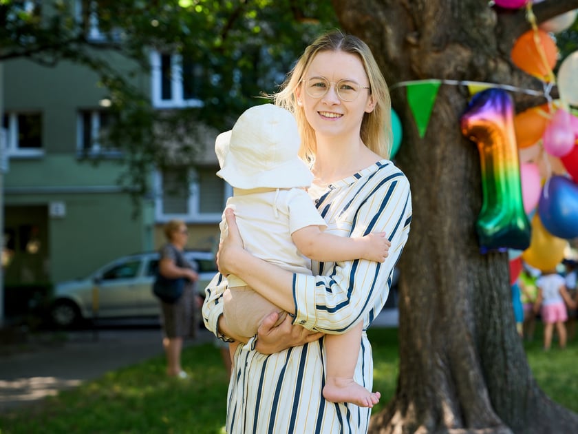Laura Laskowska aktywnie działa w Klubiku Mam w Centrum Aktywności Lokalnej na Hubach - Widna 17