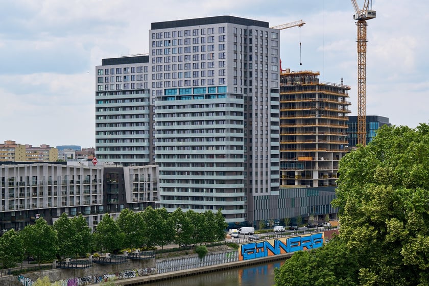 Panorama Wrocławia z Krupa Gallery znajdującej się na 8. piętrze budynku przy Księcia Witolda