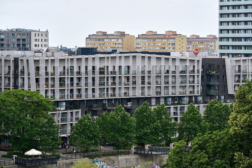 Panorama Wrocławia z Krupa Gallery znajdującej się na 8. piętrze budynku przy Księcia Witolda