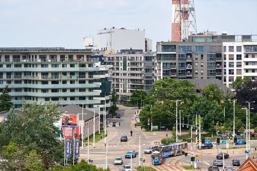 Panorama Wrocławia z Krupa Gallery znajdującej się na 8. piętrze budynku przy Księcia Witolda
