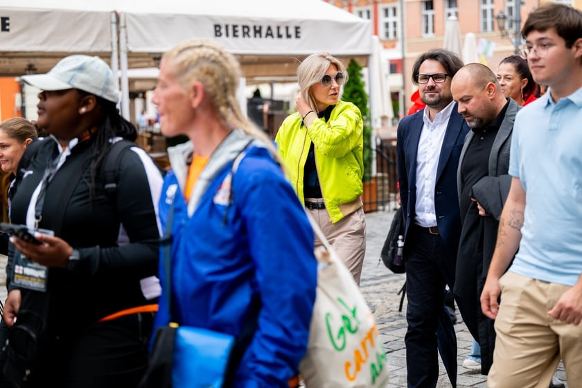 Ruszył XV Wrocław Cup! Kolorowa parada otworzyła Międzynarodowy Turniej w Piłce Ulicznej