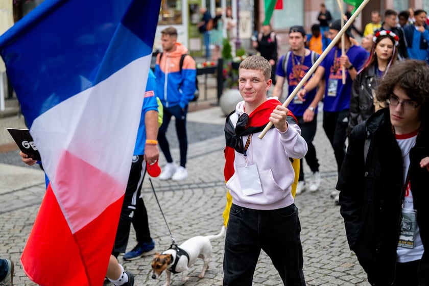 Ruszył XV Wrocław Cup! Kolorowa parada otworzyła Międzynarodowy Turniej w Piłce Ulicznej