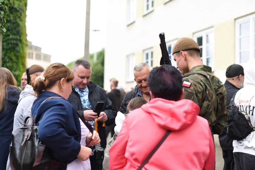 Przysięga żołnierzy 16. Dolnośląskiej Brygady Obrony Terytorialnej