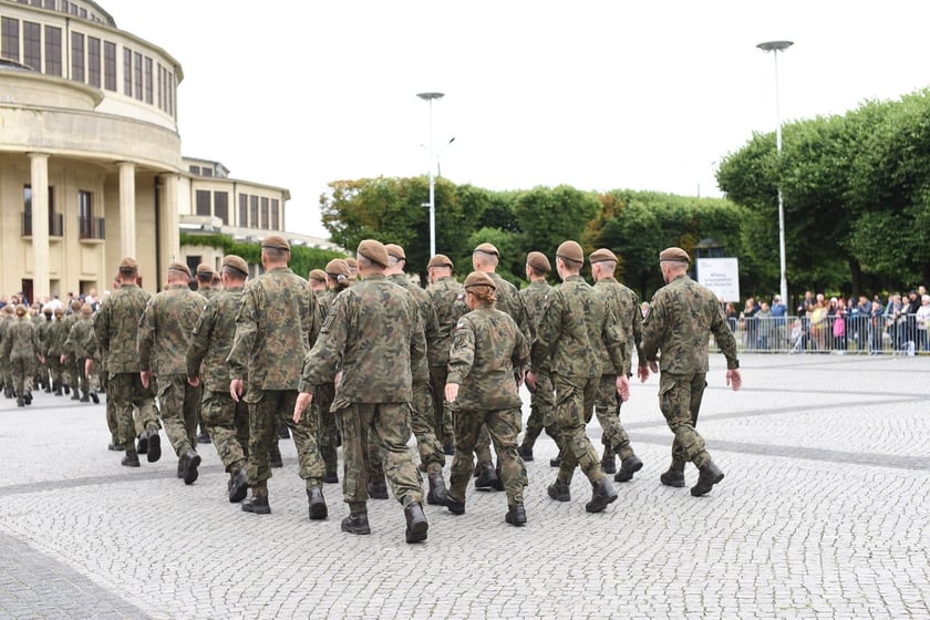 Przysięga żołnierzy 16. Dolnośląskiej Brygady Obrony Terytorialnej