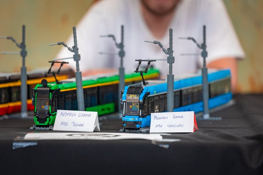 Mateusz Wawrowski na targach "Fajnie się składa" w Czasoprzestrzeni