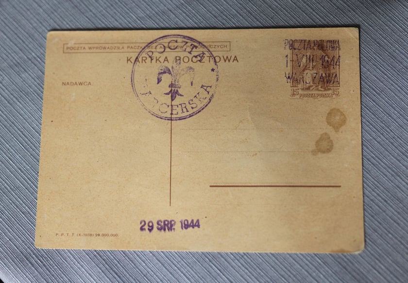 Poczt&oacute;wka z czas&oacute;w Powstania Warszawskiego.