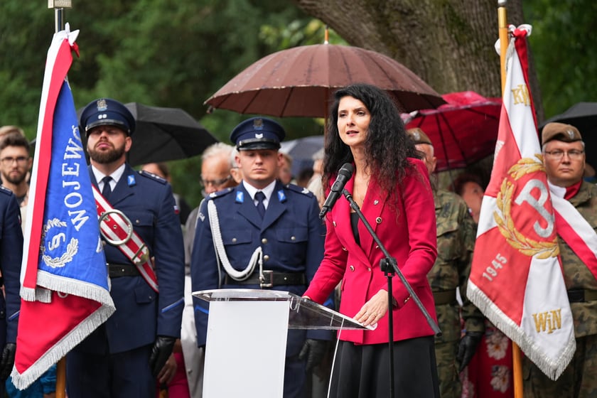 Uroczystości przy pomniku Rotmistrza Witolda Pileckiego w 81. rocznicę wybuchu Powstania Warszawskiego