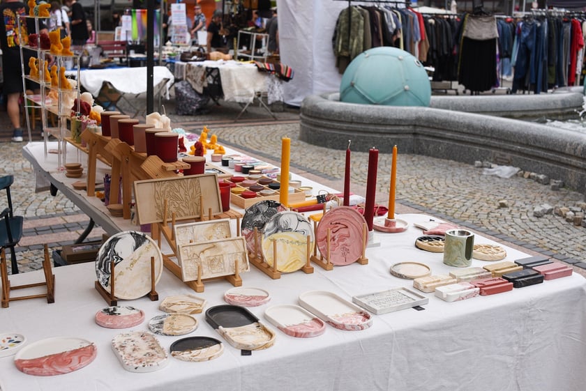 Giełda Staroci w okolicach Rynku, przy Kościele św. Marii Magdaleny na skwerze przy rogu ulic Szewskiej i Wita Stwosza- 8-10 sierpnia