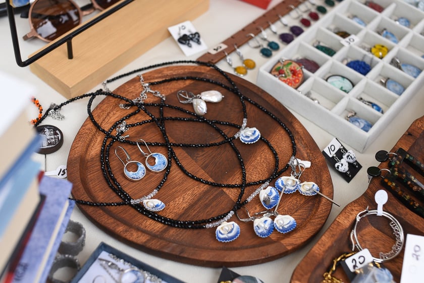 Giełda Staroci w okolicach Rynku, przy Kościele św. Marii Magdaleny na skwerze przy rogu ulic Szewskiej i Wita Stwosza- 8-10 sierpnia