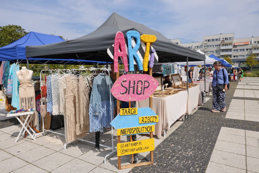 Targi rękodzieła na placu Nowy Targ