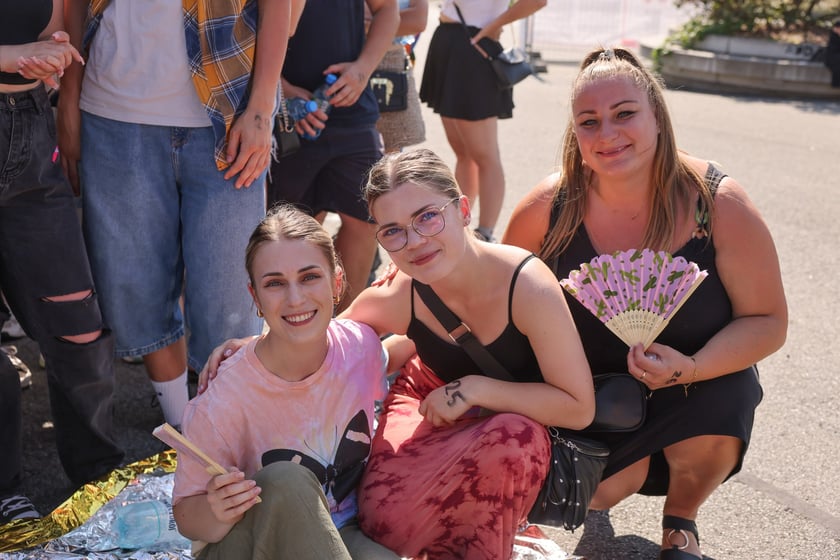 Fanie Eda Sheerana w drodze na kncert na Tarczyński Arena Wrocław, 15 sierpnia 2025