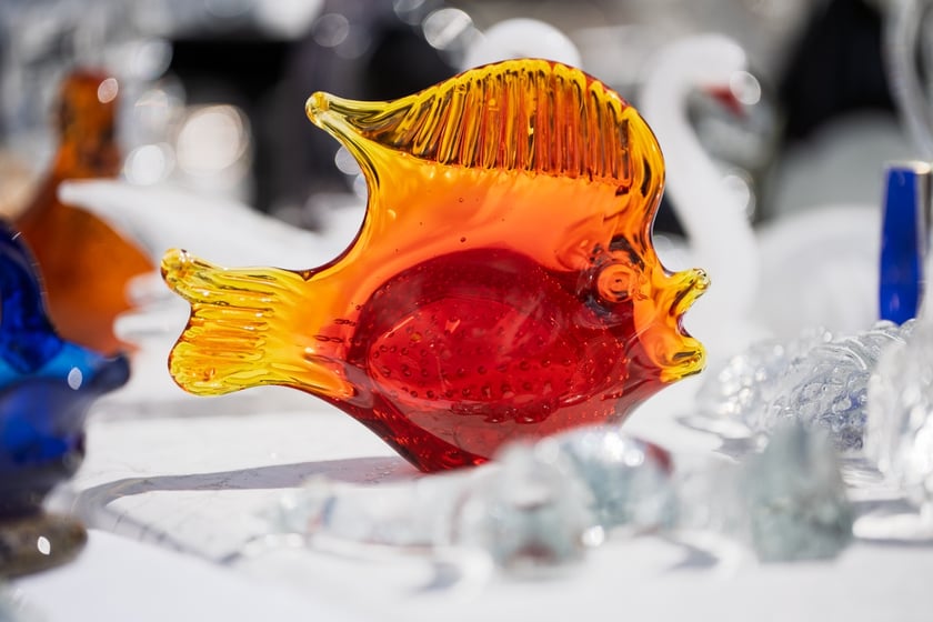 Giełda staroci pod Iglicą we Wrocławiu