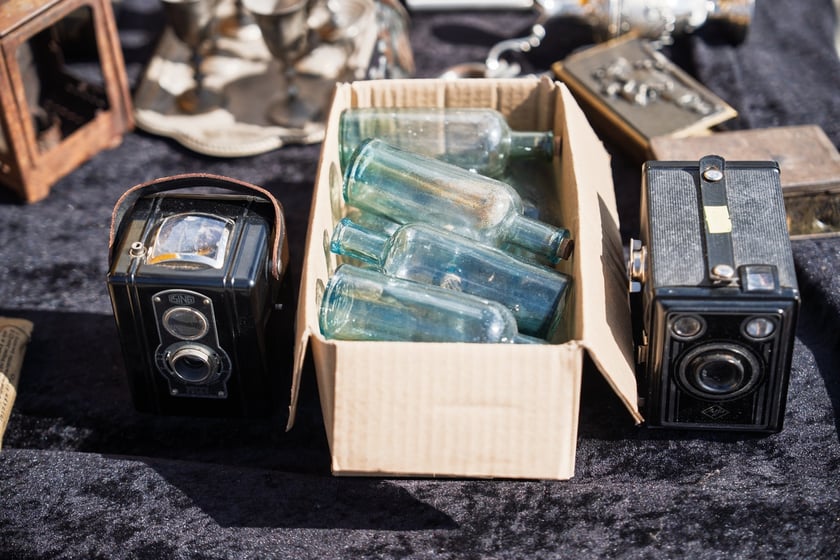 Giełda staroci pod Iglicą we Wrocławiu