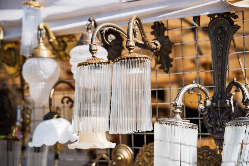 Giełda staroci pod Iglicą we Wrocławiu