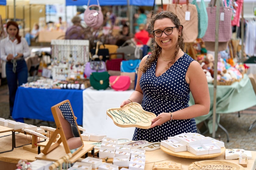 Artishop. Targi rzeczy niepospolitych na  ul. Szewskiej - weekend 5-7 września