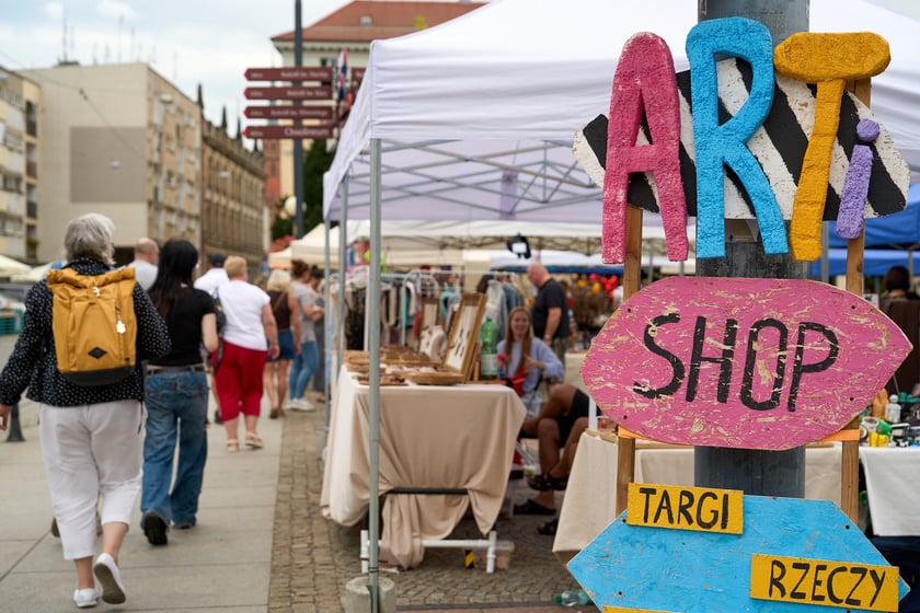 Artishop. Targi rzeczy niepospolitych na  ul. Szewskiej - weekend 5-7 września