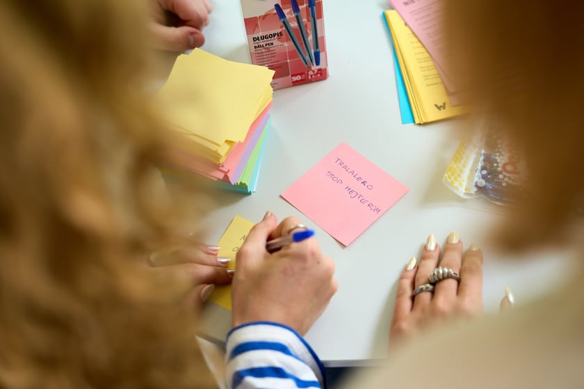 Specjalny autobus przywiózł akcję HejTy Reaguj do Liceum nr 8 im. Bolesława Krzywoustego