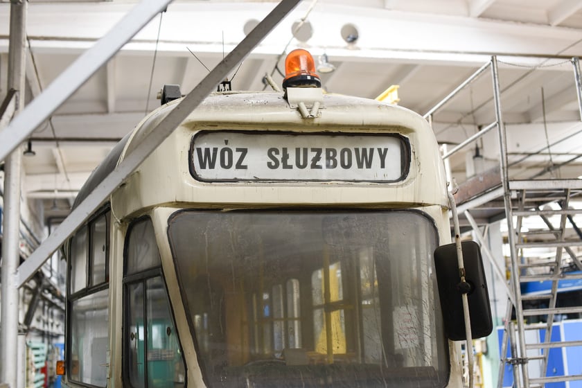 Zabytkowa hala na zajezdni Borek, lato 2025