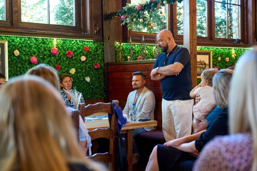 Spotkanie w Restauracji Letnia w Zoo Wrocław z rodzinami zastępczymi i osobami prowadzącymi rodzinne domy dziecka&nbsp;