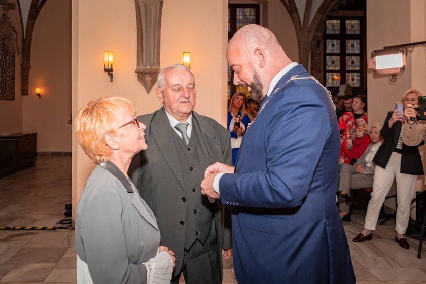 Wręczenie gratulacji parom z przeszlo 50-letnim stażem - 30 września 2025