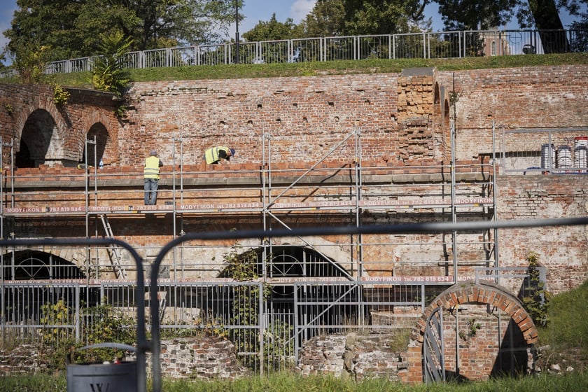 Remont Bastionu Ceglarskiego we Wrocławiu