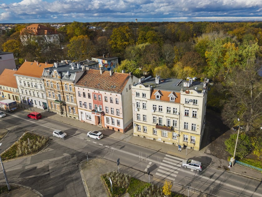 Leśnica: Średzka 2-4-8B