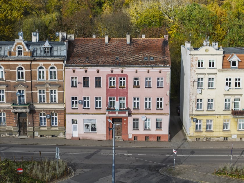 Leśnica: Średzka 2-4-8B