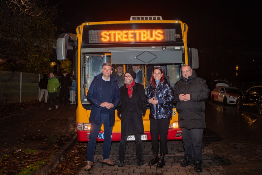 Streetbus znów w trasie. Mobilna pomoc dla osób w kryzysie bezdomności - 3.11.2025