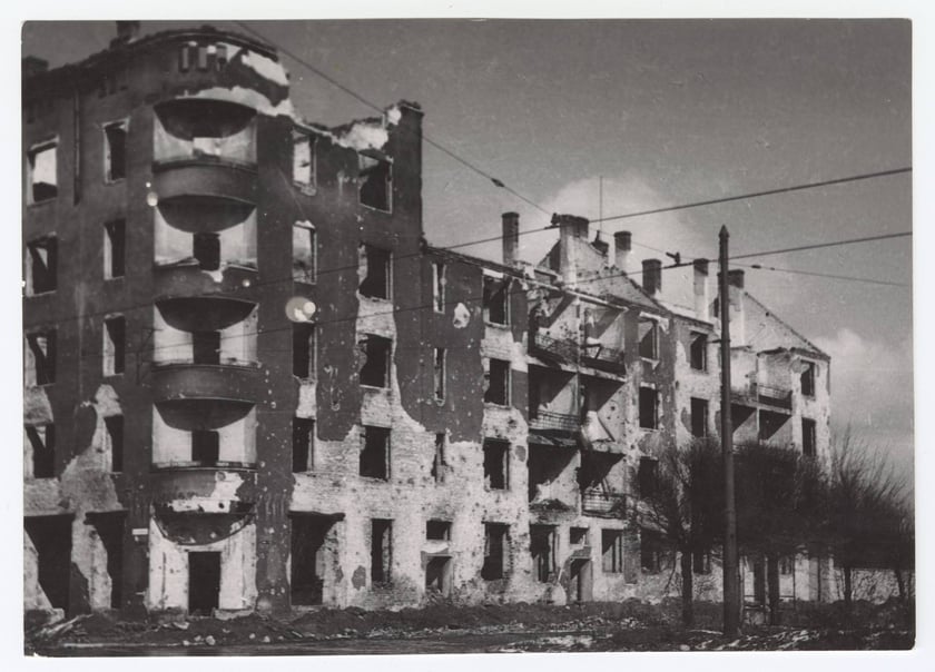 Ulica Ślężna, 1945