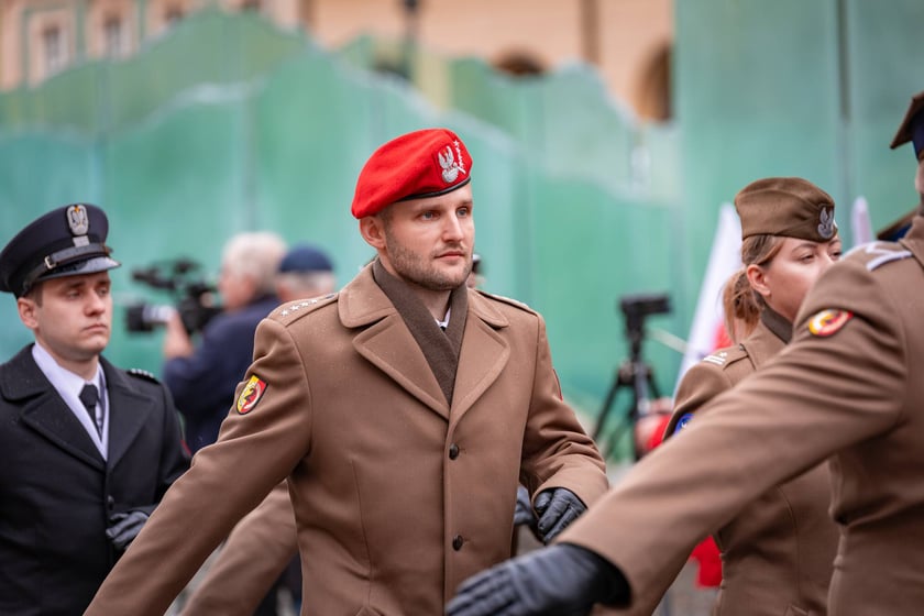 Oficjalne obchody Święta Niepodległości na wrocławskim Rynku