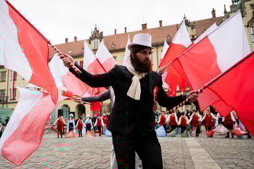 Finał Radosnej Parady Niepodległości w Rynku