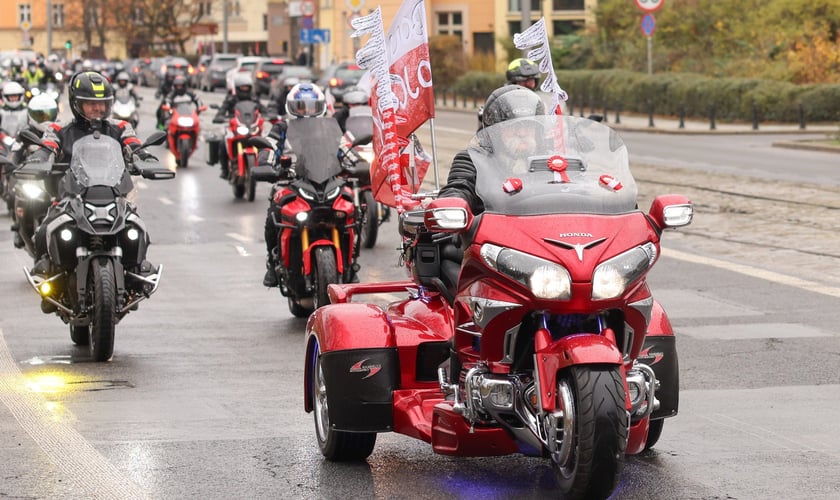 Kawalkada motocykli z okazji Święta Niepodległości we Wrocławiu, 11 listopada 2025